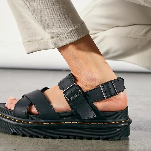 Dr. Martens Voss II Sandals Women’s 7 Black - Picture 3 of 9